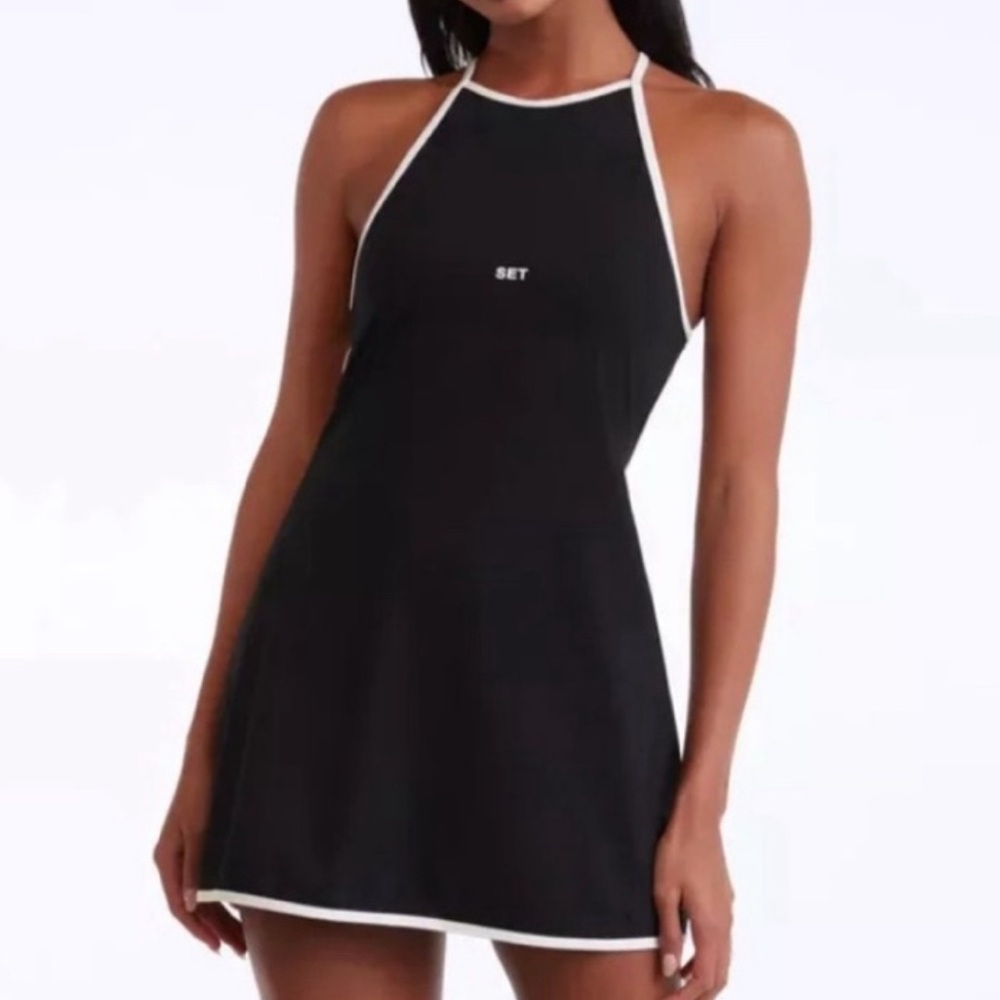 Set Active Dress